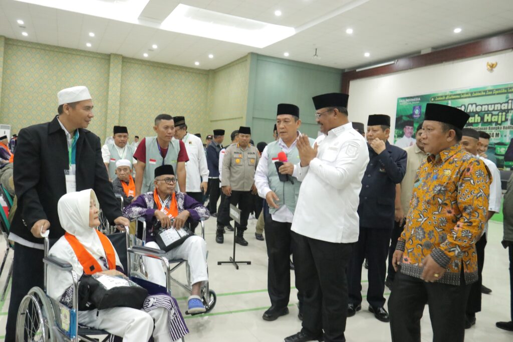 Pj Gubernur Safrizal Lepas Jemaah Haji Ketikandata Com